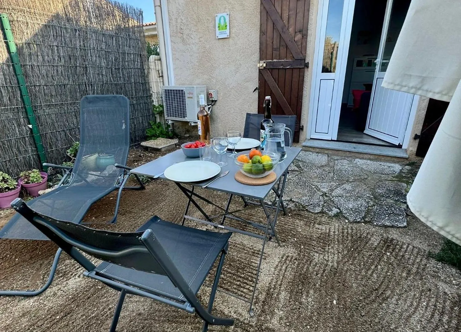 Le Club Des Cigales Apartment Hyeres France