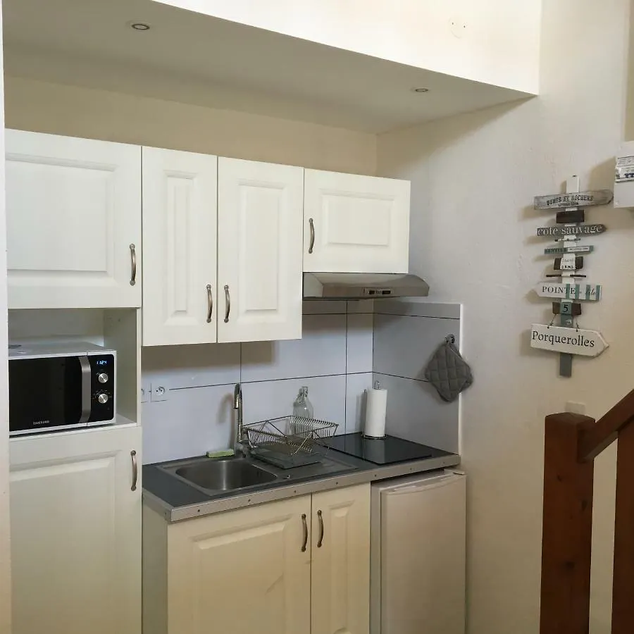 Le Club Des Cigales Apartment Hyeres 0*,