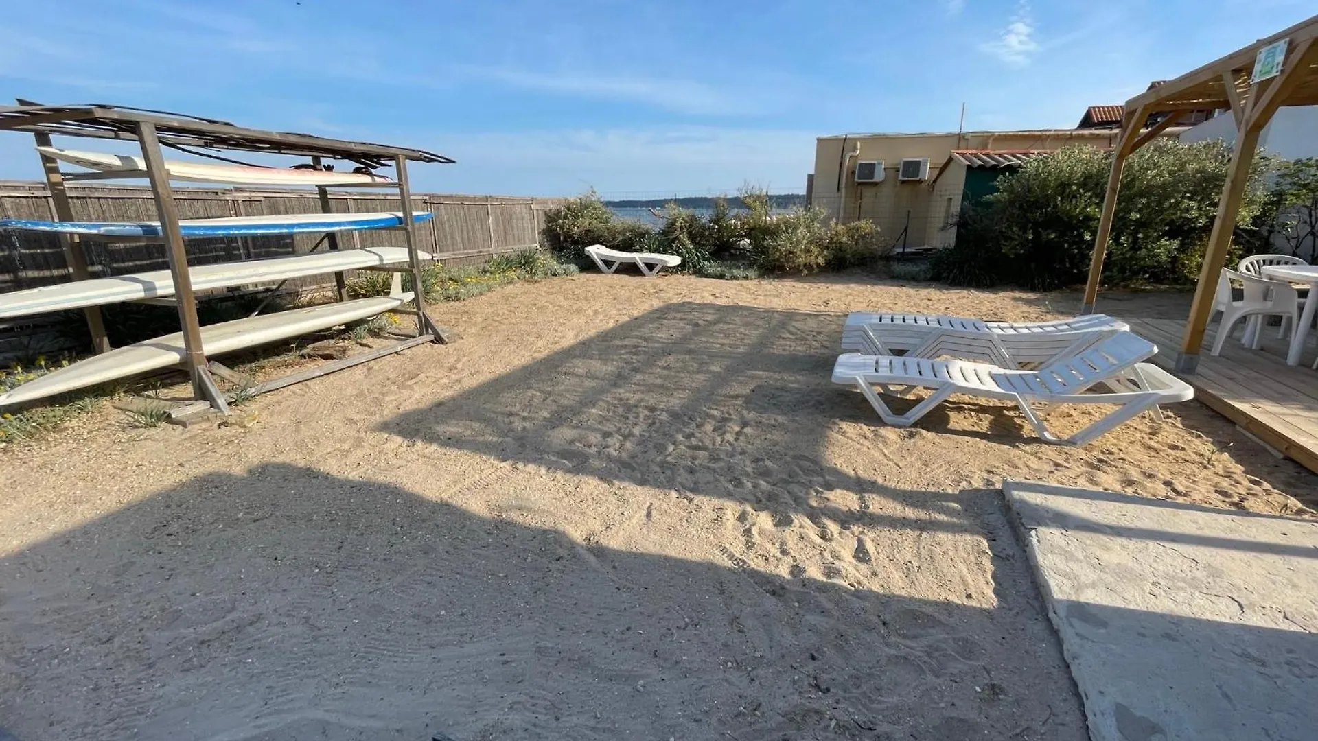 Le Club Des Cigales Apartamento Hyères