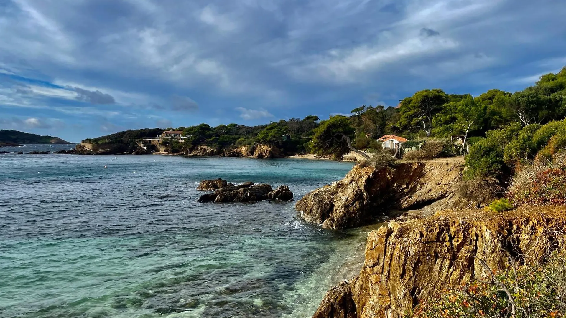 Le Club Des Cigales Apartamento Hyères França